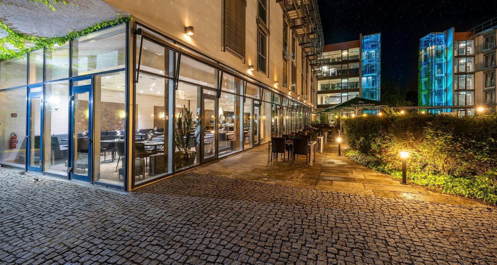Plaza Inn Stuttgart-ディツィンゲン エクステリア 写真
