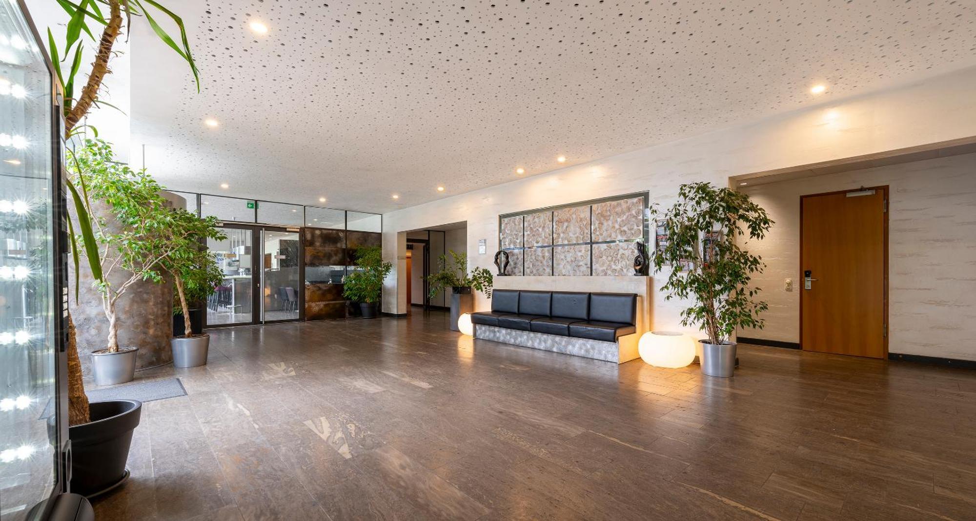 Plaza Inn Stuttgart-ディツィンゲン エクステリア 写真